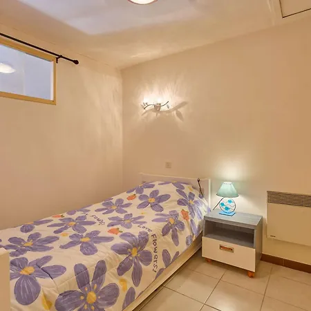 Apartment Spacieux T2bis Avec Balcon - Wifi Et Animaux Acceptes - Fr-1-841-51 *
