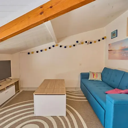 Spacieux T2bis Avec Balcon - Wifi Et Animaux Acceptes - Fr-1-841-51 아파트