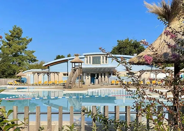 Spacieux T2bis Avec Balcon - Wifi Et Animaux Acceptés - Fr-1-841-51 Apartamento